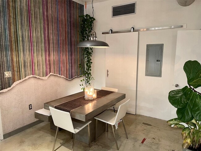 Photo - 444 NE 30th St Unit 1006