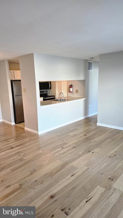 Photo - 501 The Woods