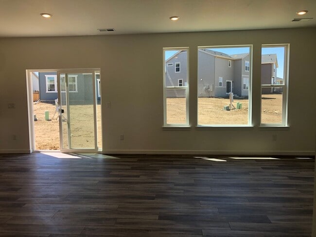 Photo - Beautiful Home in Frederick with Solar Panels!