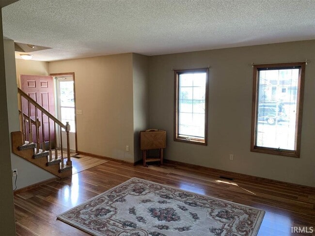 Photo - 9420 Bridgewood Pl