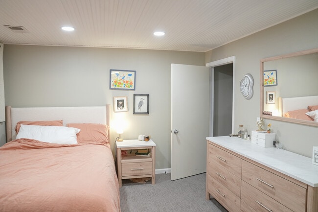 Photo - 2375 W 32nd Ave