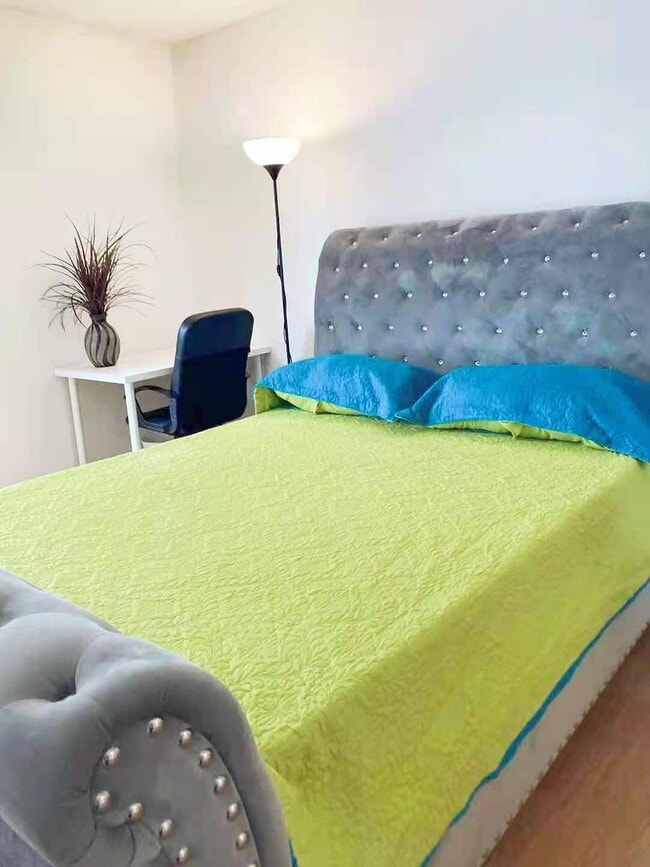 Building Photo - 11701 Texas Ave