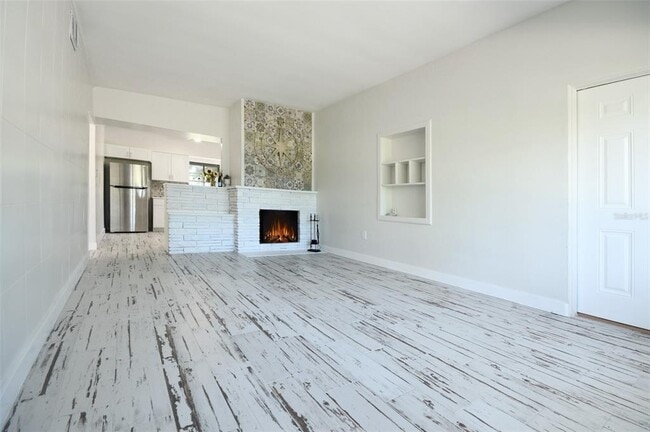 Photo - 336 Bunker Pl