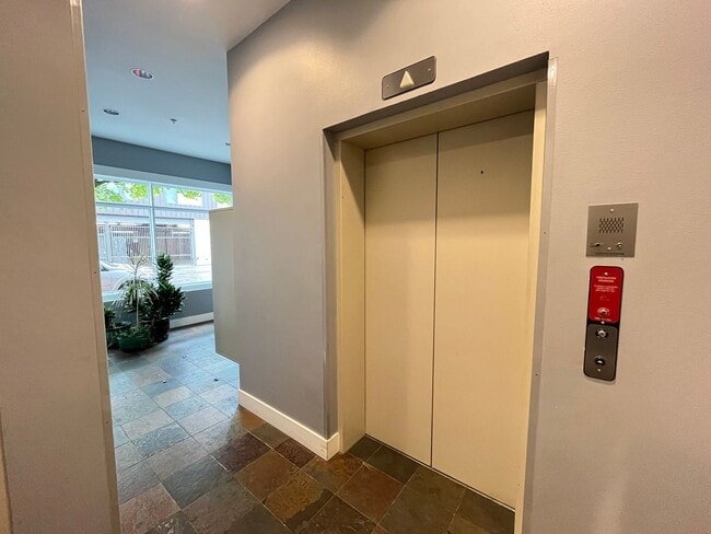 Photo - 2 Bed + 2 Bath Condo in the Belmont District Portland ~ Secured Garage Parking, Washer & Dryer in...