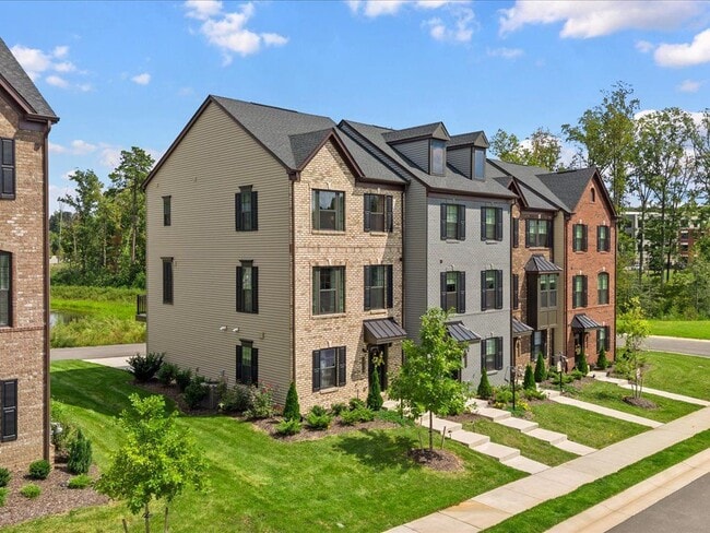 Photo - 14018 Millpointe Rd