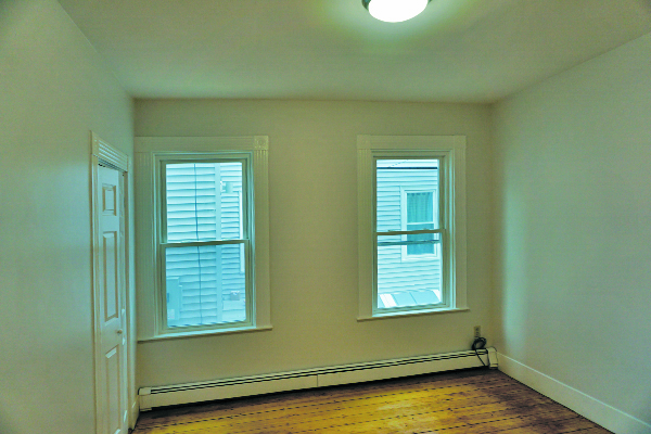 Pictures are representative samples of the advertised unit. In some cases, the actual units you tour - 10 Clary St Apartments