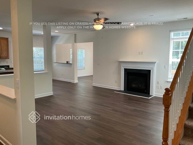 Photo - 8121 Acacia Court