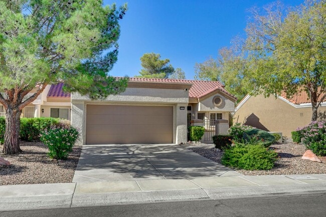 Photo - 55+ Age Restricted Sun City Summerlin! 2 BED + 2 BATH + 2 CAR GARAGE!