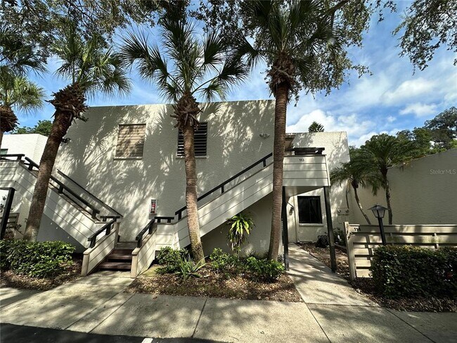 Building Photo - 113 Pinehurst Dr Unit 113