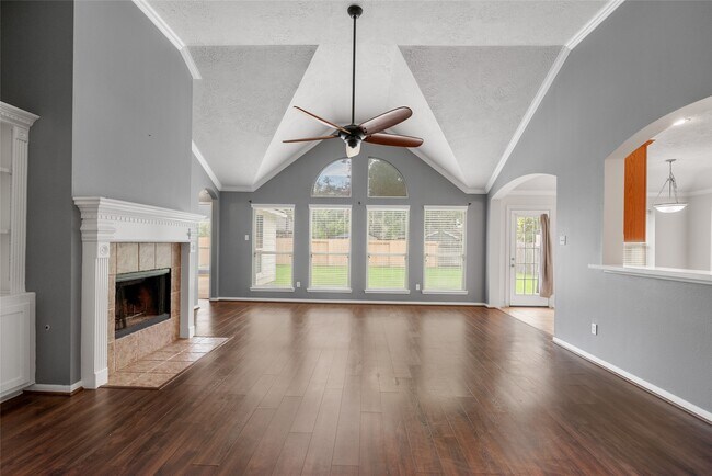 Photo - 95 E Whistlers Bend Cir