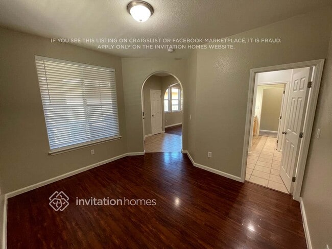 Photo - 1762 Dalia Pl