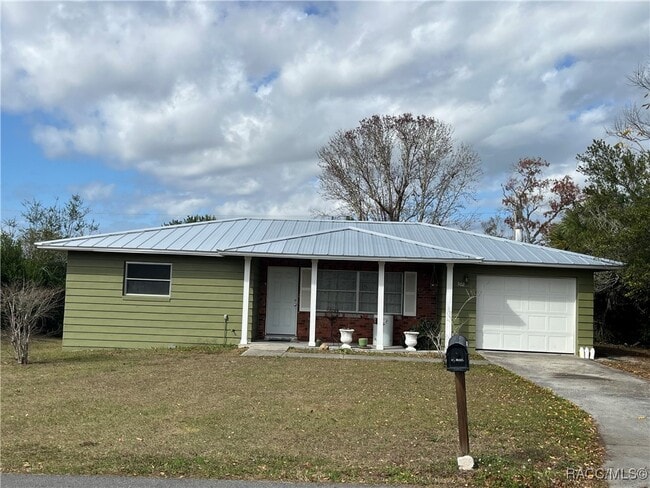 Photo - 302 S Jackson St