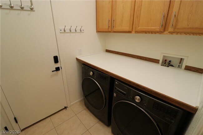 Photo - 1417 Danielle Rebecca Ave