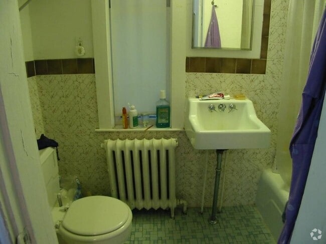 Building Photo - 1.0 bedroom in Somerville Massachusetts 02143 Unit U1 Rental