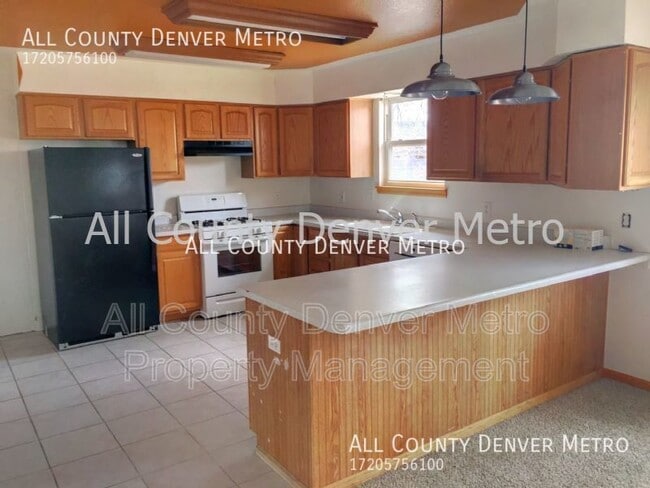 Photo - 2736 Fenton St