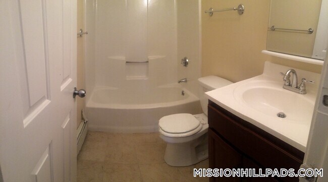 Photo - 13 Ruggles St Unit 3