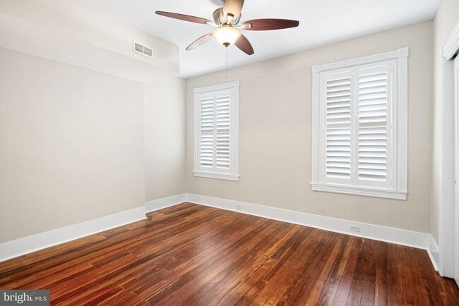 Photo - 232 Buchanan St