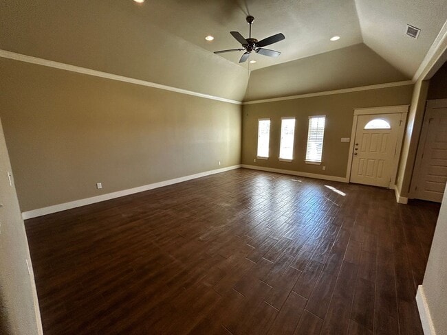 Photo - 1209 Pinot Dr