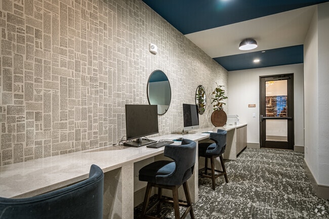 Centro de negocios - Bellrock Market Station