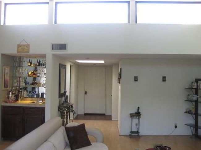 Building Photo - 441 E San Jose Ave Unit 301