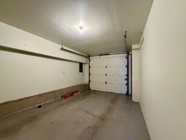 Photo - 0152-01D - Elm Tree Garden Apartments D Unit 4467