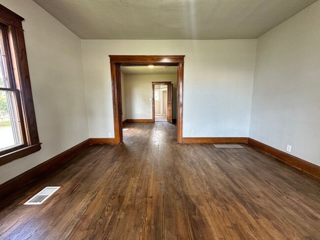 Photo - Four Bedroom House Available in Battle Creek!