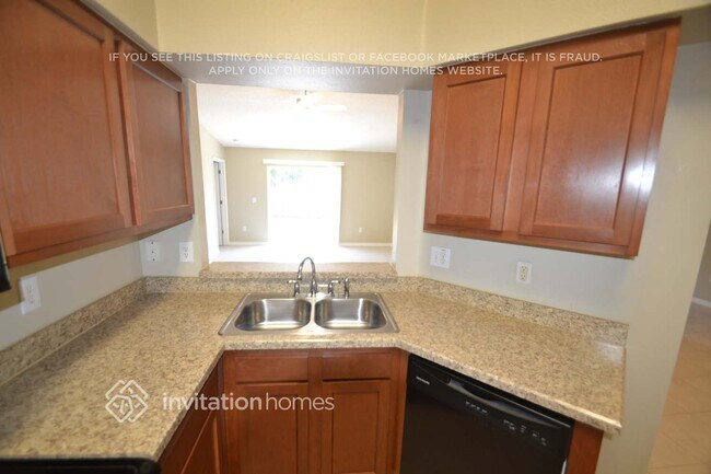 Photo - 3001 Summer House Dr