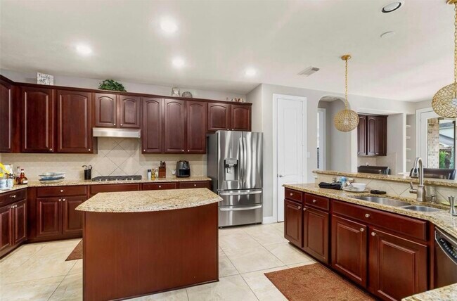 Photo - 2211 Mad River Ln