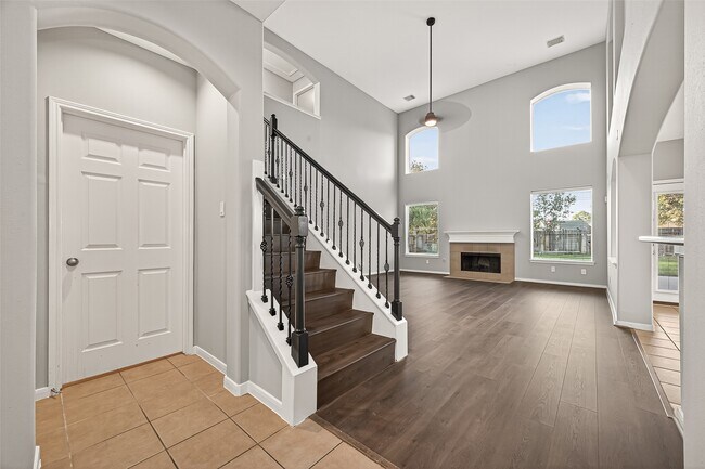 Photo - 2810 Shadow Canyon Ln