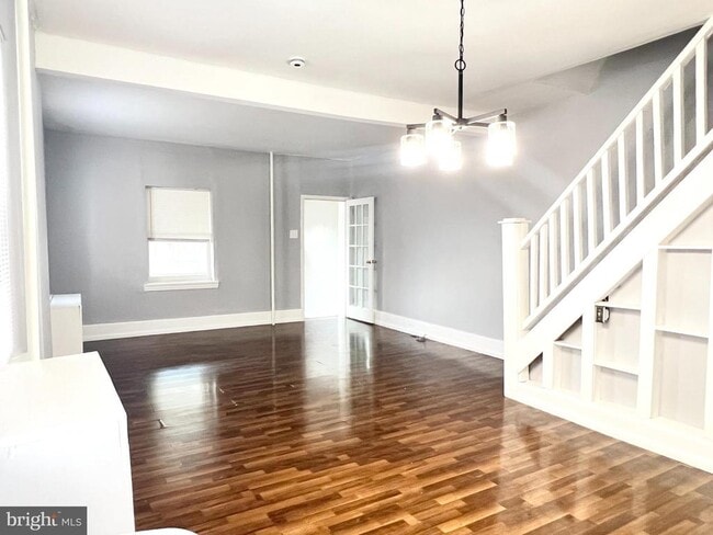 Photo - 434 Pierce St