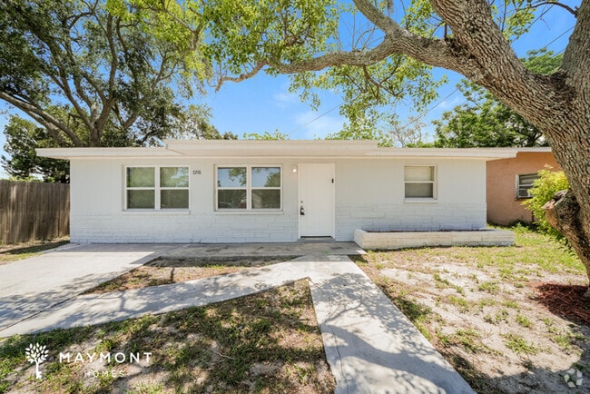 Building Photo - 7216 Gulf Breeze Cir Rental