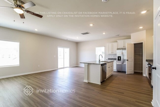 Photo - 3355 Fox Hall Dr