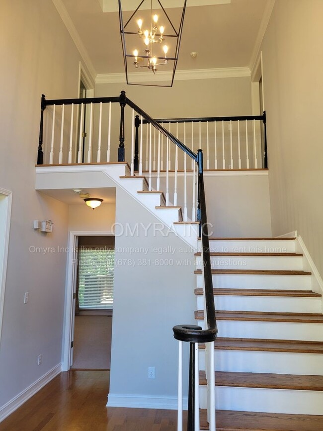 Photo - Gorgeous 5 Bedroom House in Lawrenceville!