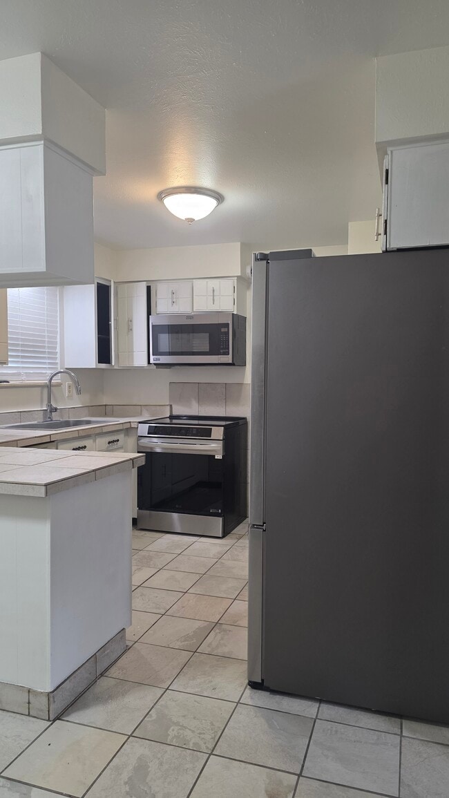 Photo - 1746 S Pierson St