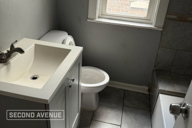 Photo - 9320 S Saginaw Ave