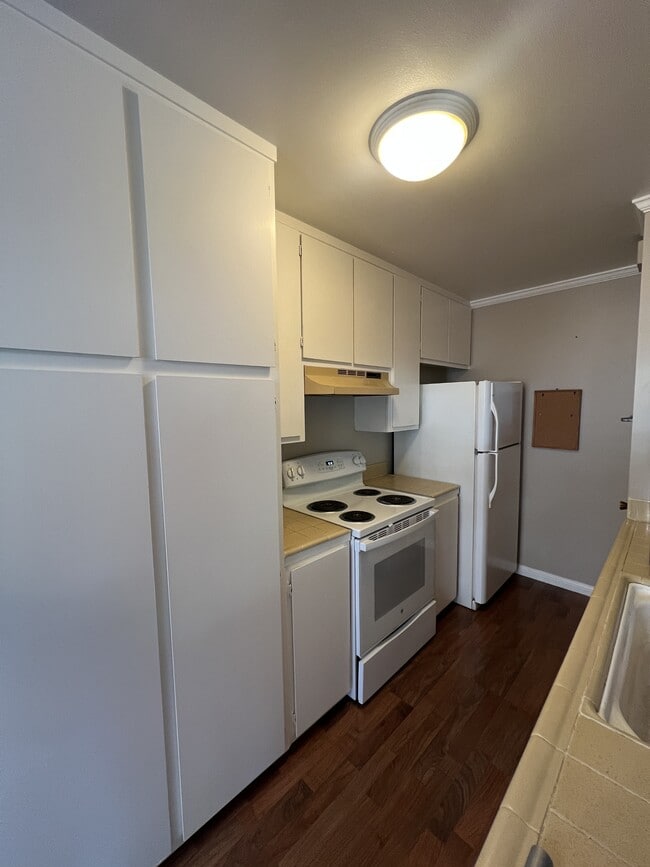 Photo - 1350 Ruby Ct