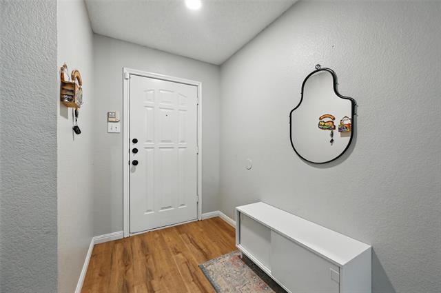 Photo - 636 Capricorn St