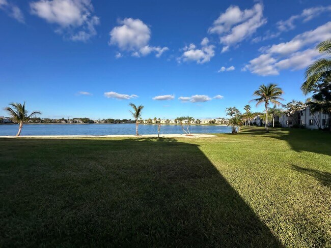 Photo - 1533 S Liberty Ave Unit A