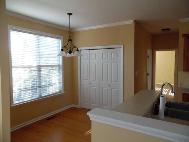 Photo - Stunning 4 bedroom with mother-in-law suite on main level