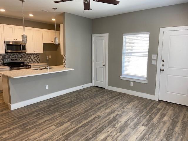 Photo - 8006 Doreen Ave