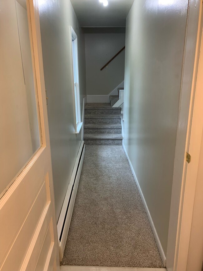 Photo - 159 Analomink St Unit Apartment 2