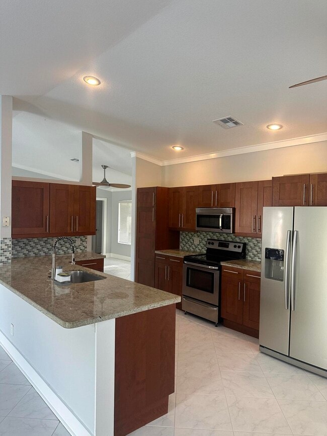 Photo - 5810 NW 37th Ave