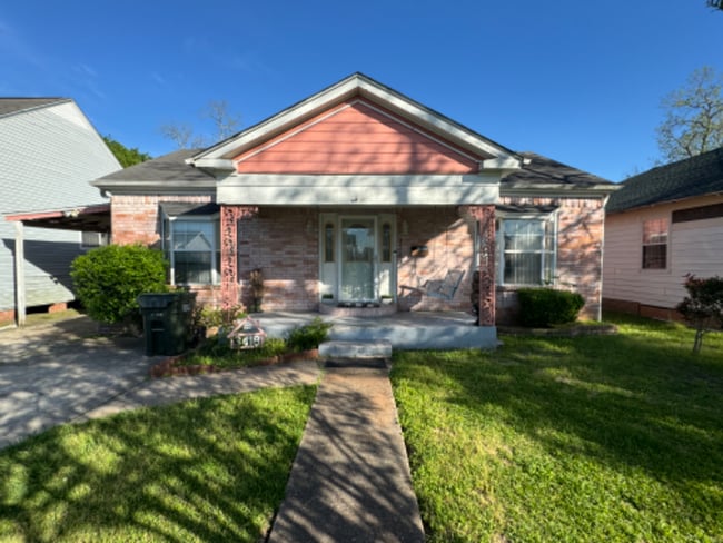 Photo - 3418 12th St