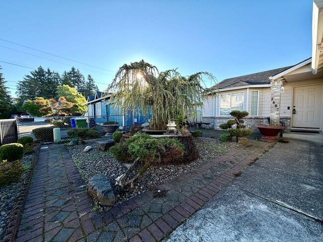 Photo - **$500 OFF THE FIRST MONTH'S RENT** Cozy R...