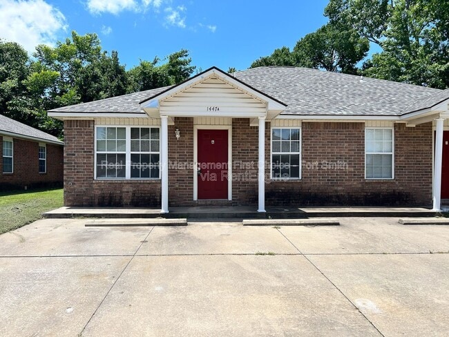 Building Photo - 1447 Brazil Ave