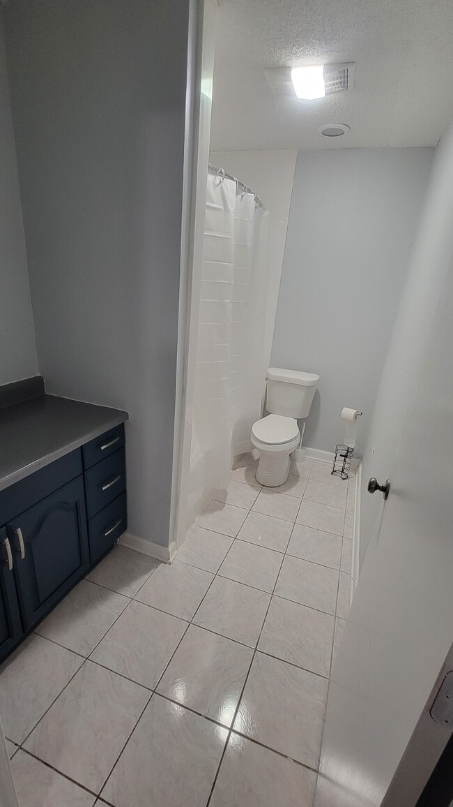 Photo - 829 Bellemeade Blvd