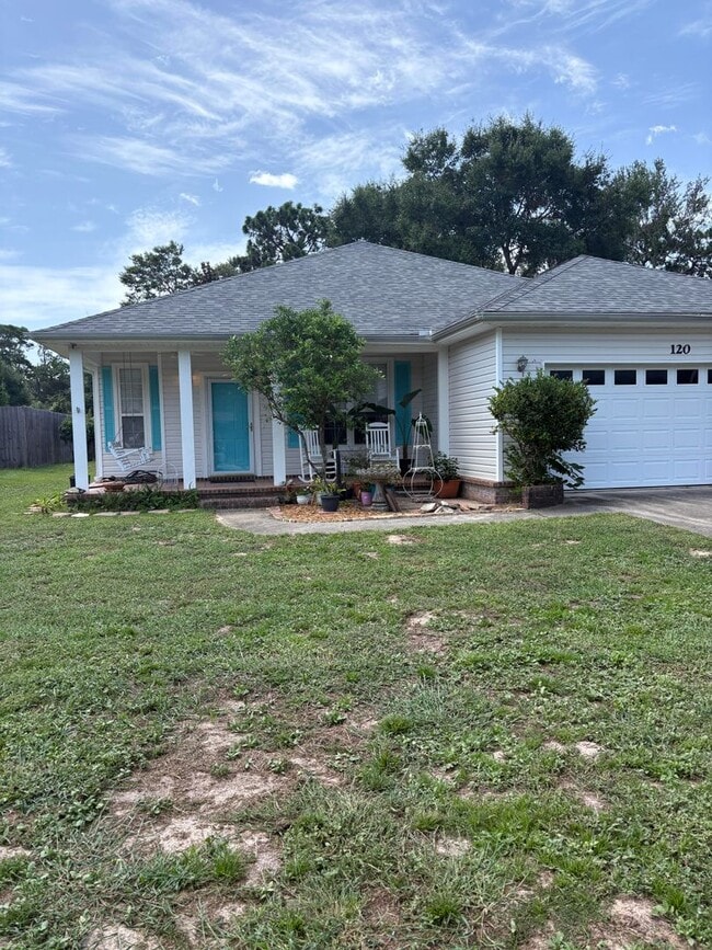 Building Photo - 120 Juniper Dr
