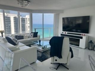 16699 Collins Ave Unit 2507