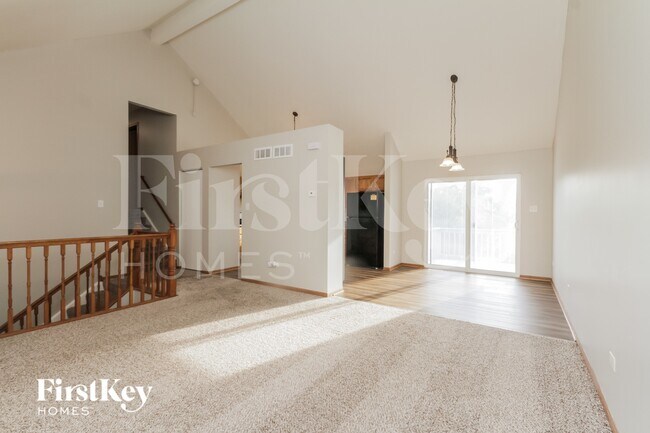 Photo - 915 Ann St