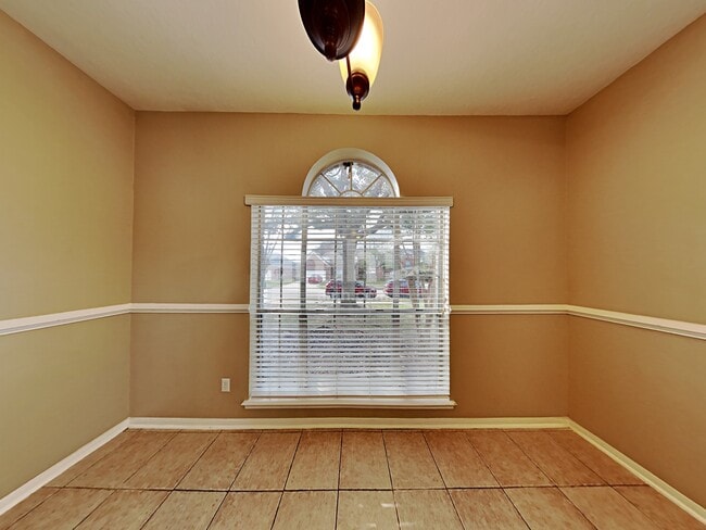 Photo - 2903 Linda Dr